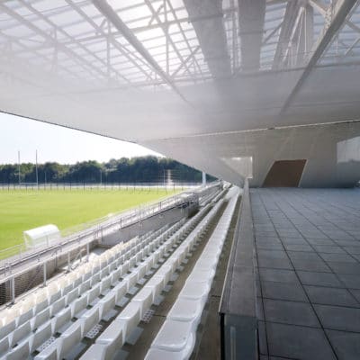 Stadium du littoral à Grande-Synthe par Olgga architectes Stade Grande Synthe Olgga 15 400x400