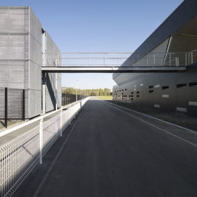 Stadium du littoral à Grande-Synthe par Olgga architectes Stade Grande Synthe Olgga 8 400x400