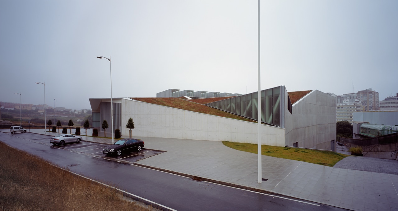 Centre socio-culturel Agora à Coruña par Rojo / Fernández-Shaw et Liliana Obal © Hisao Suzuki