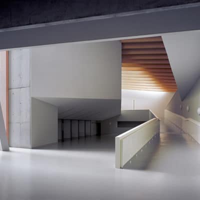 Centre socio-culturel Agora à Coruña par Rojo / Fernández-Shaw et Liliana Obal Centre Agora Coruna 4 400x400