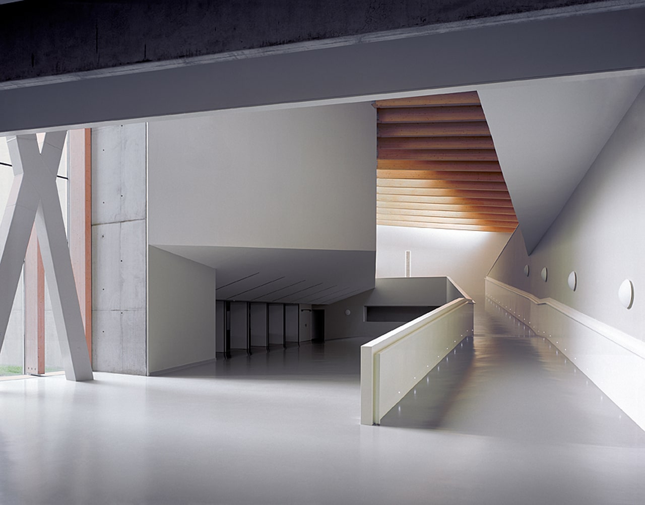 Centre socio-culturel Agora à Coruña par Rojo / Fernández-Shaw et Liliana Obal © Hisao Suzuki