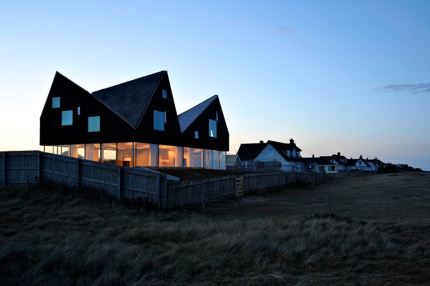Dune House à Thorpeness par Jarmund/Vigsnaes Arkitekter © Nils Petter Dale