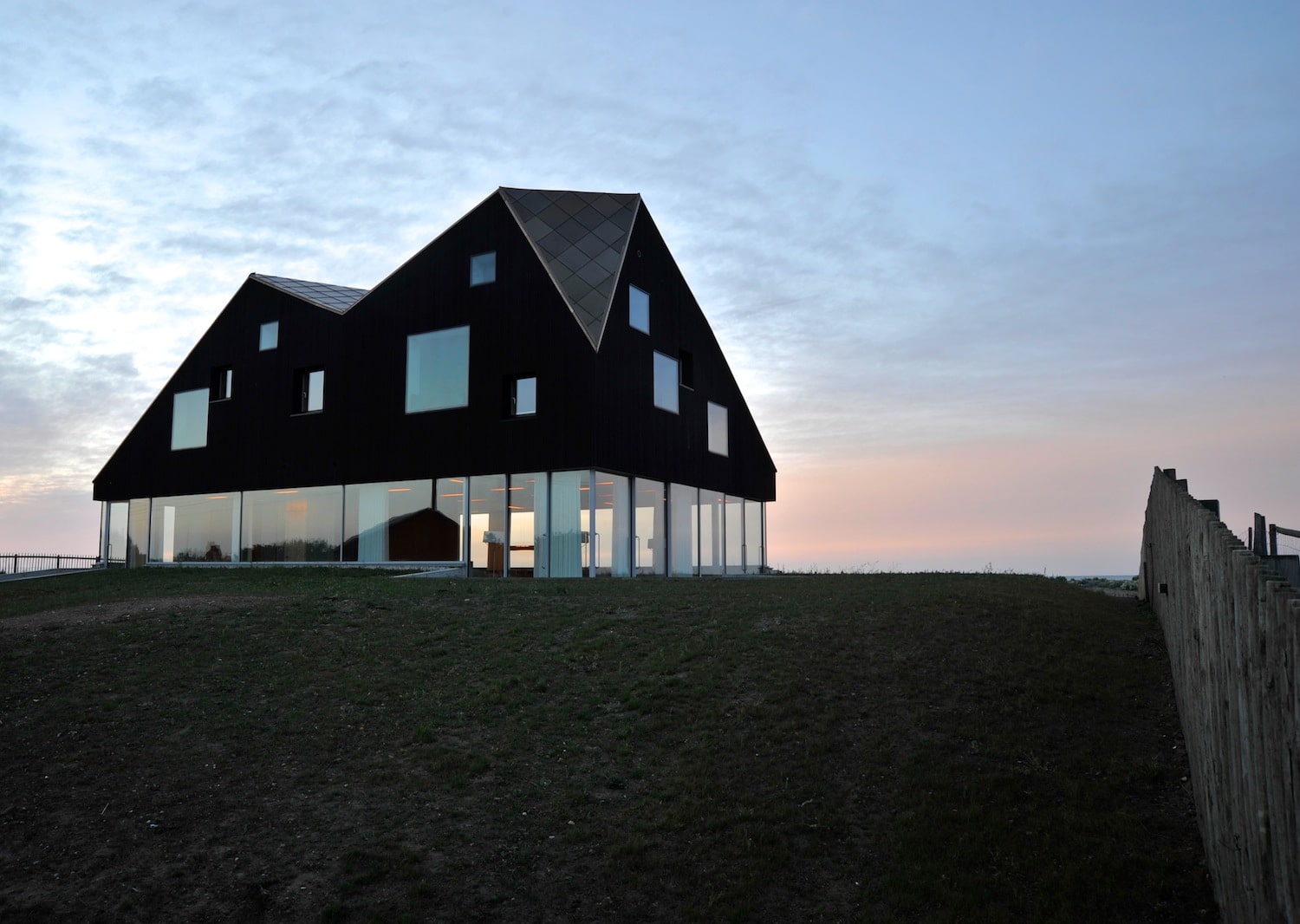 Dune House à Thorpeness par Jarmund/Vigsnaes Arkitekter © Nils Petter Dale