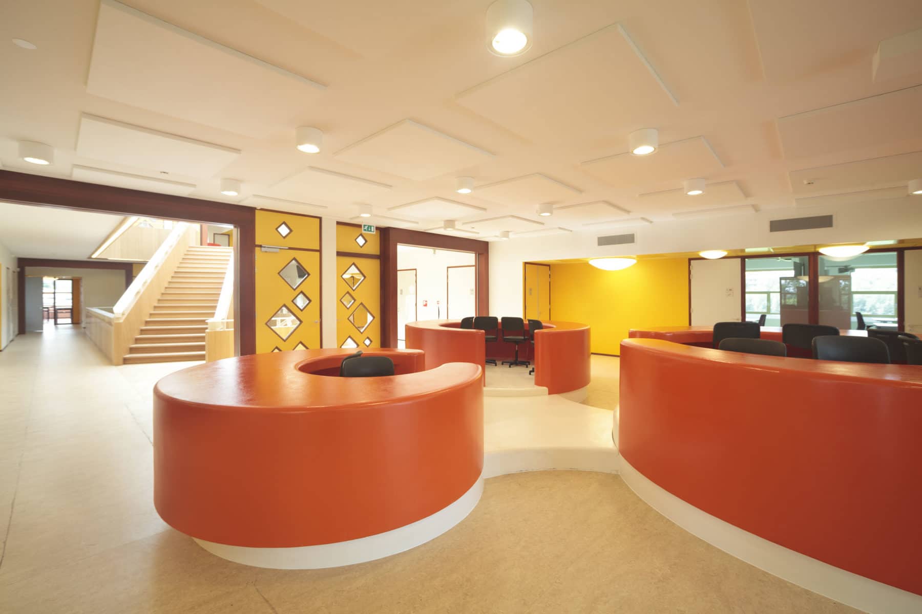 College Bornego Hvdn Studioninedots 10 1800x1200