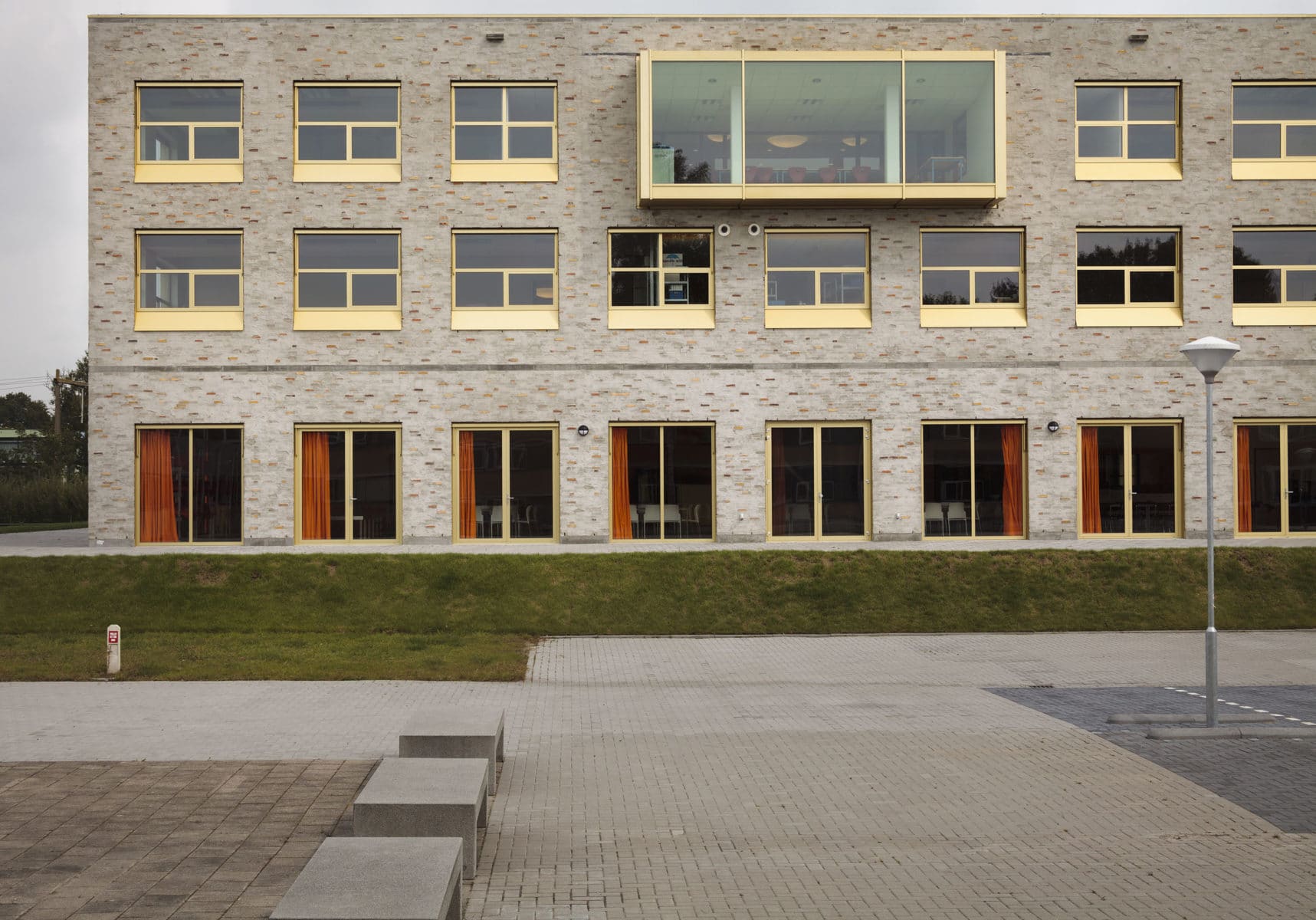 College Bornego Hvdn Studioninedots 4 1717x1200
