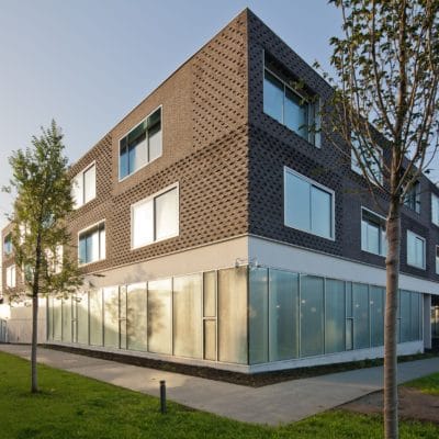 Extension de l’IUT de Paris 8 à Montreuil par les Ateliers 2/3/4/ Iut Montreuil Ateliers 234 61 400x400