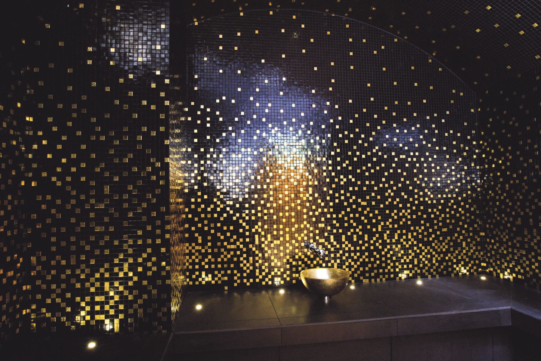 Radisson Blu Hotel 1 1800x1200