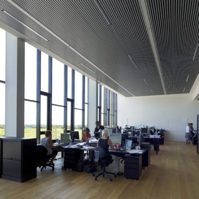 Centre de logistique Bestseller par C. F. Møller Architects Bestseller Logistics Centre Moller Architects 6 400x400