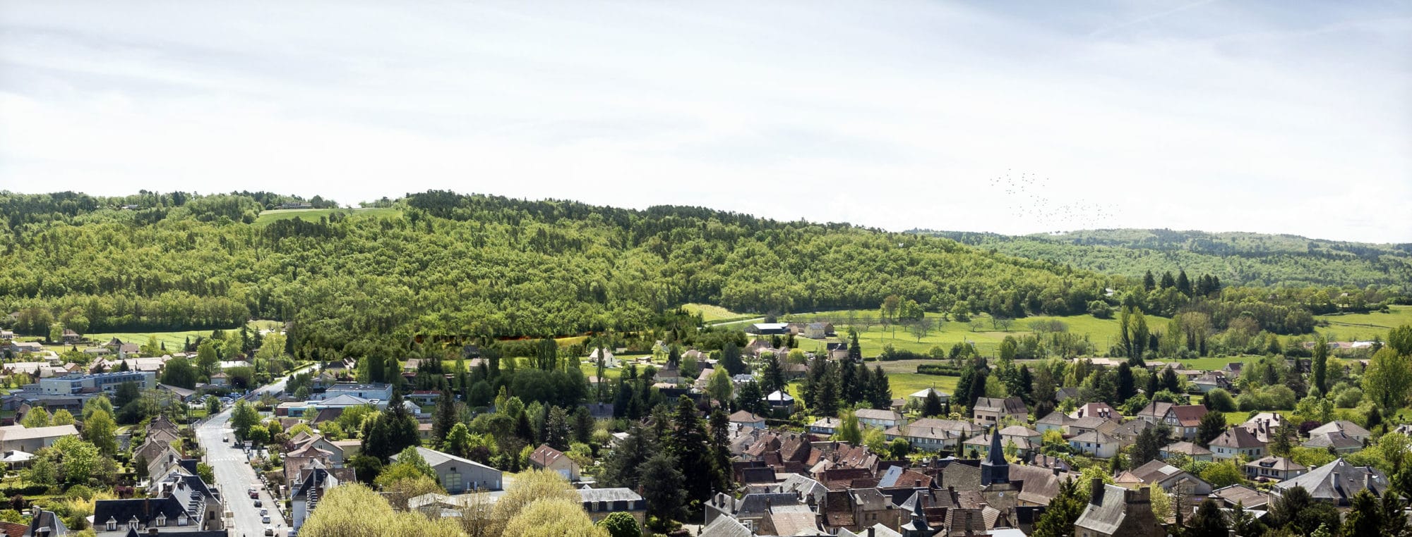 AJN LASCAUX VUE AERIENNE 2 2000x762