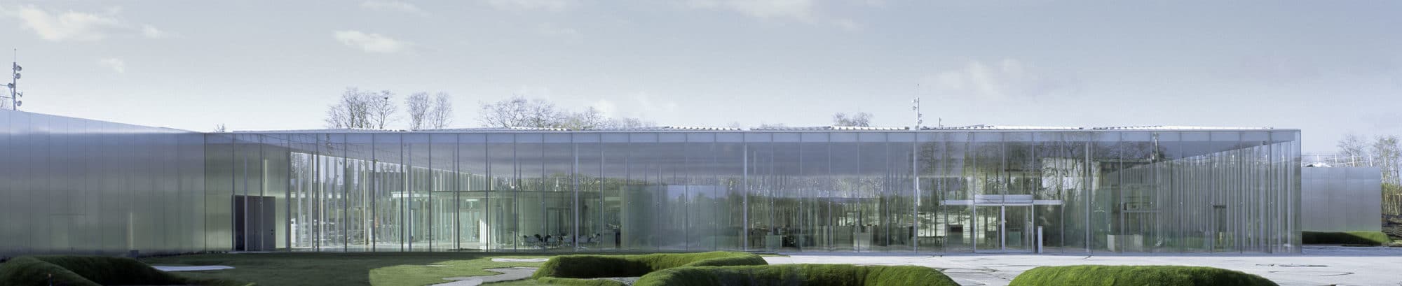Louvre Lens Museum Sanaa 3 2000x409