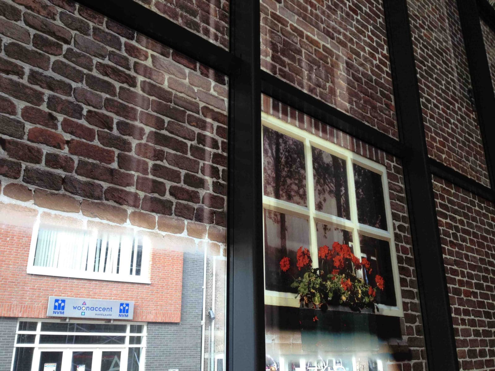 Un marché de verre sérigraphié par MVRDV. © MVRDV