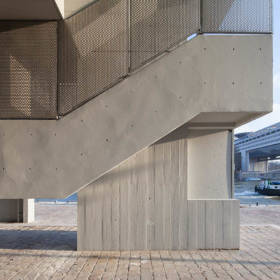 LACOUDRE BATELLERIE 11H45 BD 13 400x400