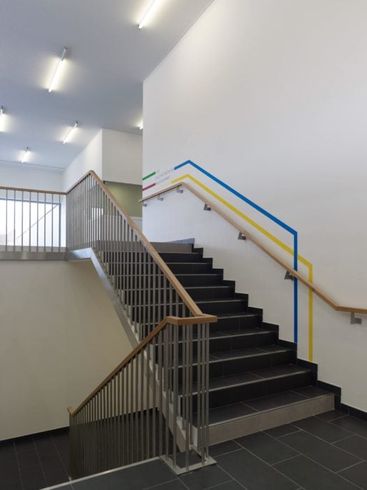 Complexe Sportif Bussy Duplantier Photo 3 525x700