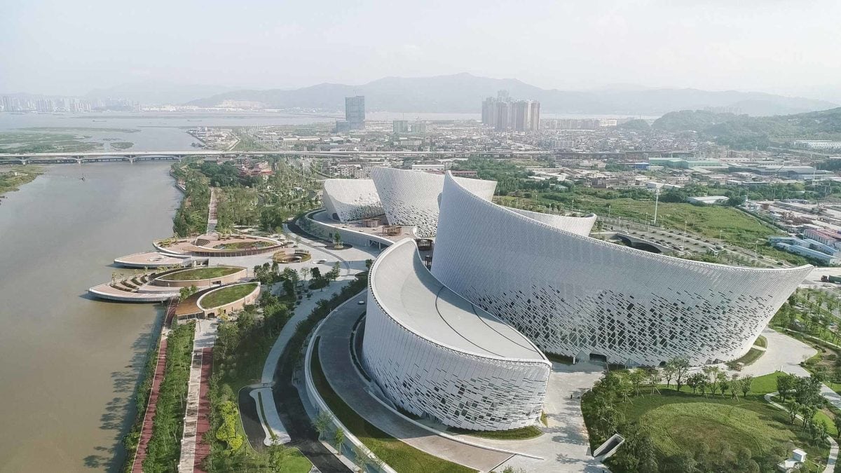 Centre culturel et artistique de Fuzhou par PES Architects Centre Culturel Art Fuzhou Pes Architects Birdseye 1 1200x675