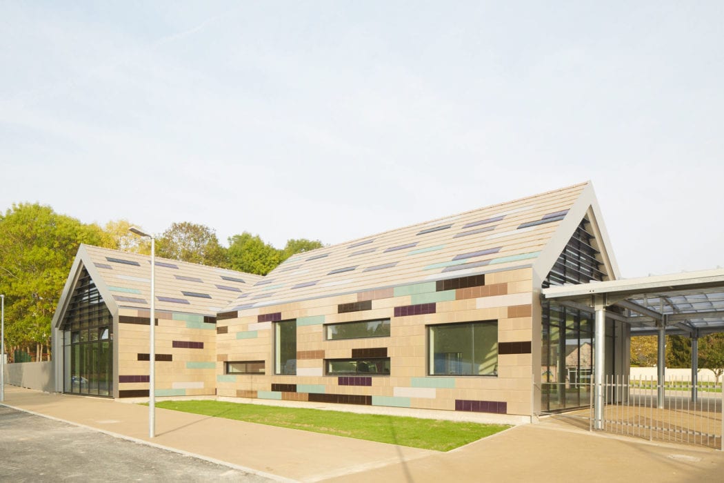 École maternelle Nicolas Vanier à Barjouville par SBBT Architecture Ecole Maternelle Barjouville Sbbt Photo 1 1050x700