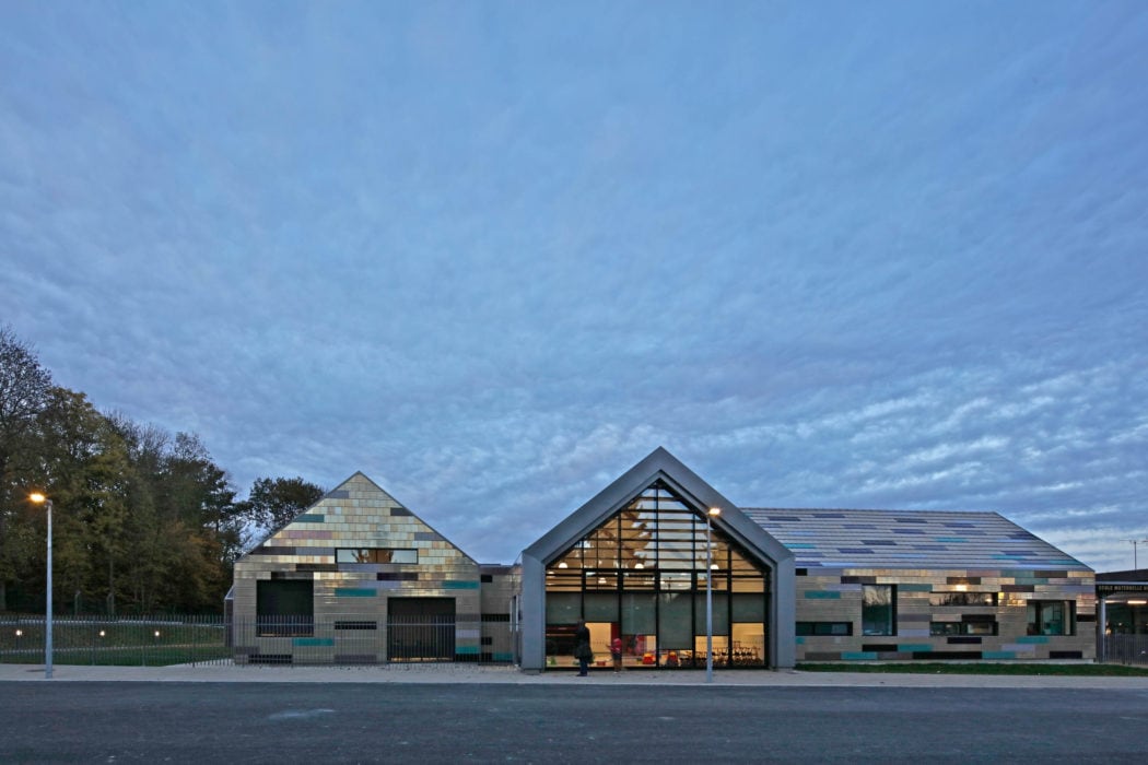 École maternelle Nicolas Vanier à Barjouville par SBBT Architecture Ecole Maternelle Barjouville Sbbt Photo 2 1050x700