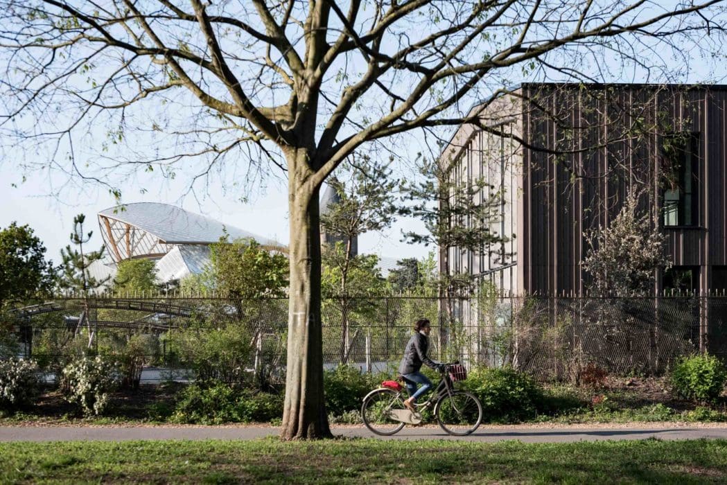 Boreal Jardin Acclimatation Studios Depuis Blvd Maurice Barres 1049x700