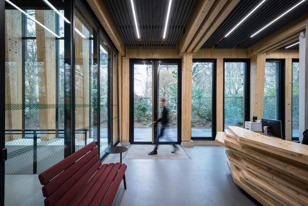 Boreal Jardin Acclimatation Studios Entree Du Batiment 1049x700