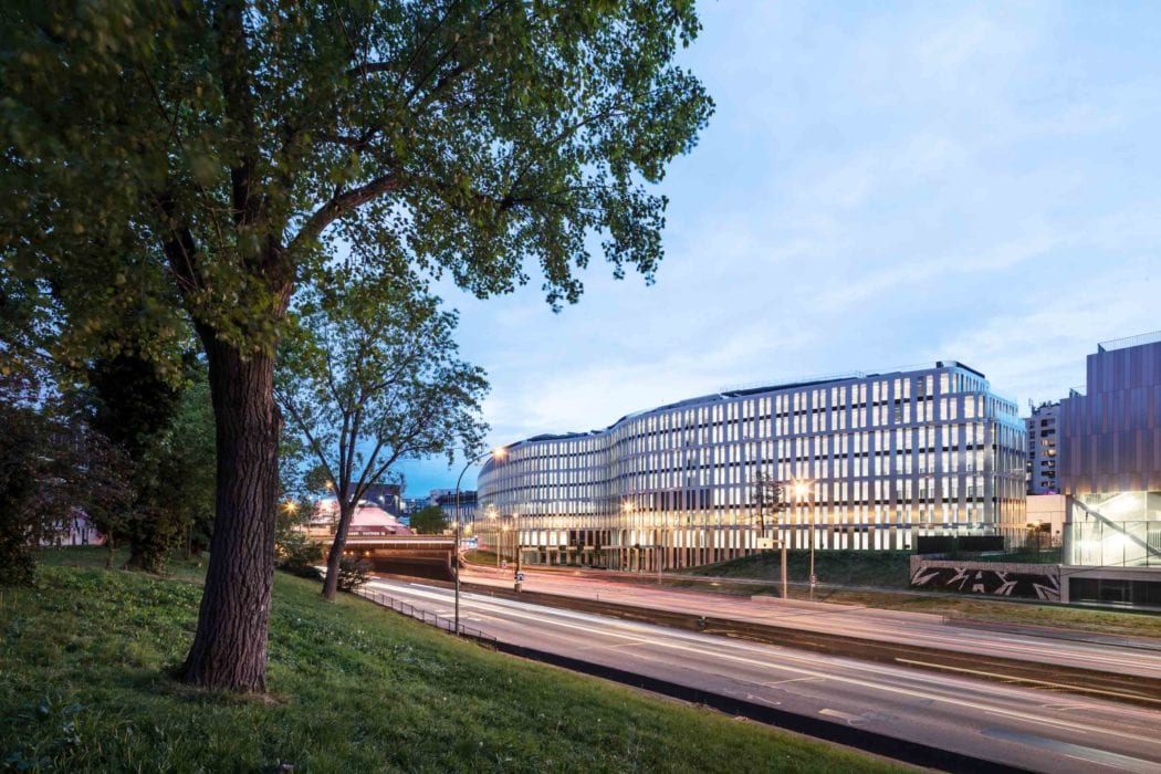 Baulschlager Eberle View Paris Photo 18 1050x700